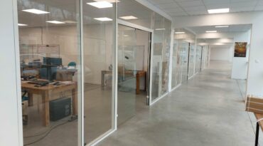 cloison modulaire par la miroiterie du sus ouest