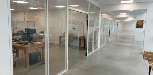 cloison modulaire par la miroiterie du sus ouest